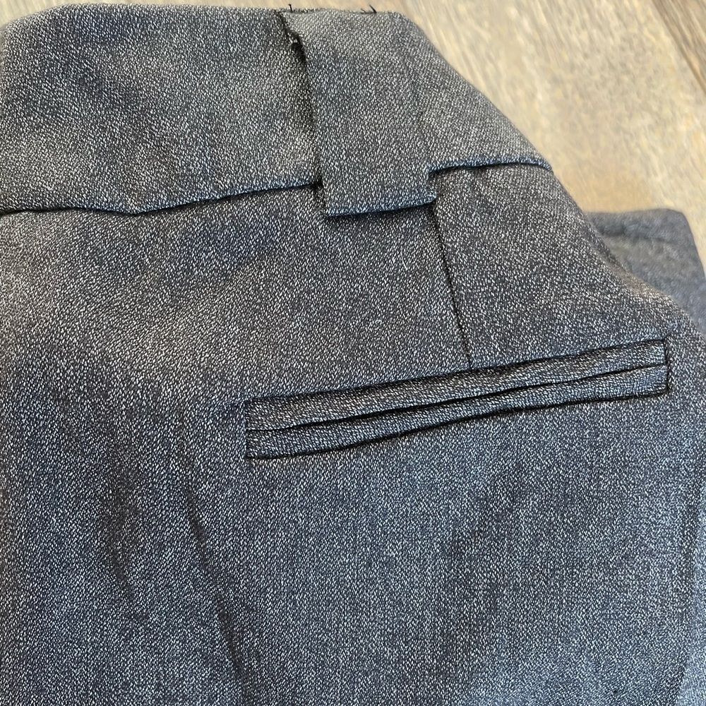 Gray Pleated Dress Pants Trousers Size S - Picture 4 of 5